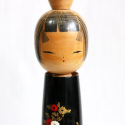 creative kokeshi by sato suigai face