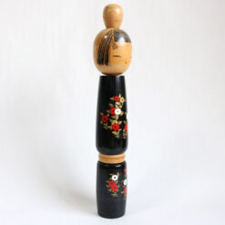 creative kokeshi by sato suigai right