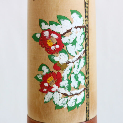 kokeshi With Snowly Camellia Decorations