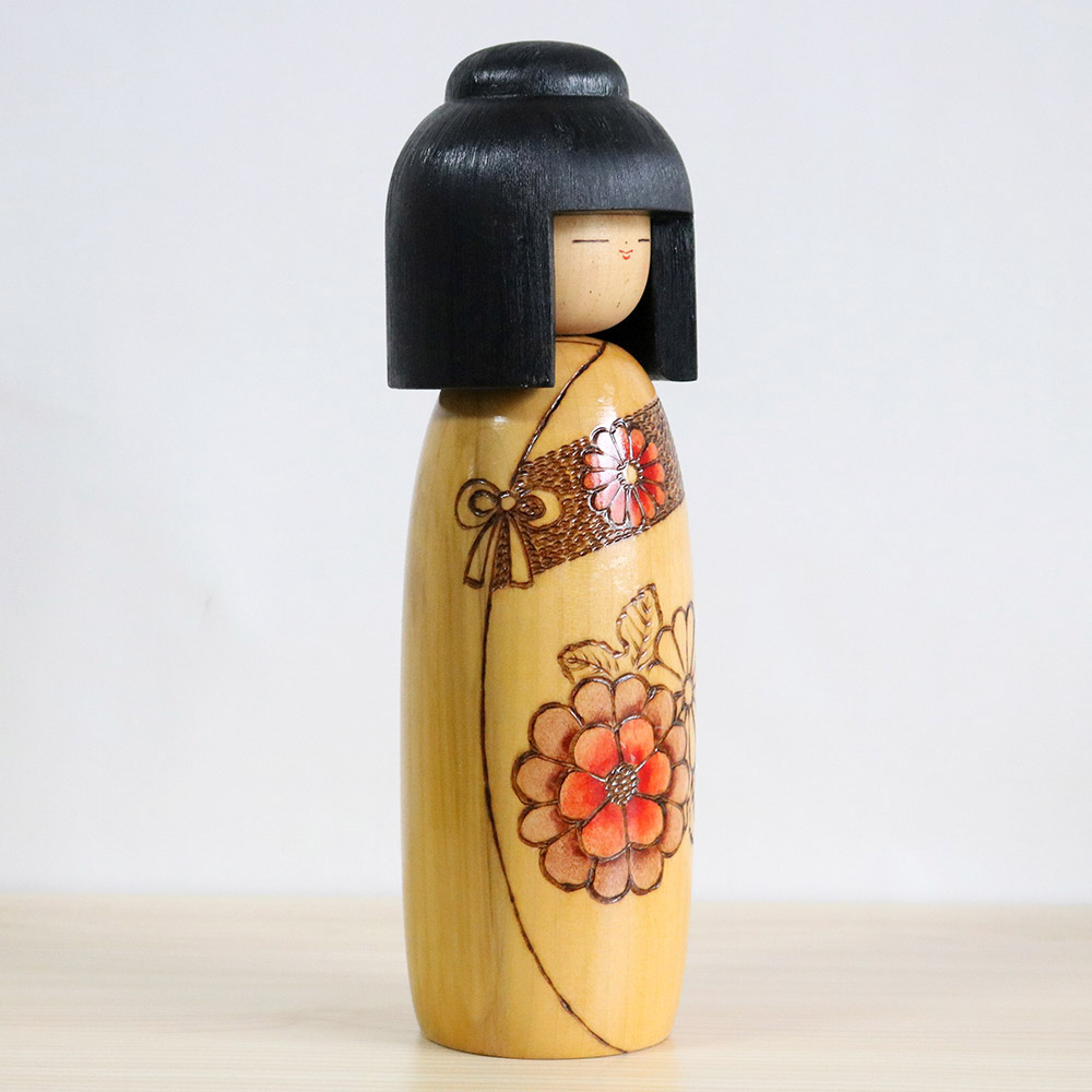 Shingata Kokeshi Doll by Katsumi Sasaki - Kokeshi Japan