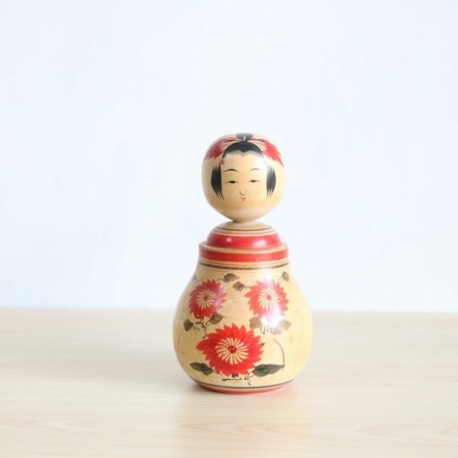 Big Vintage Nemariko Kokeshi