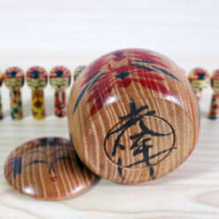 Mitsuhiro Koyo Asakura Kokeshi Signature