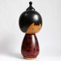 Right Side Of Hideo Ishihara Kokeshi Doll