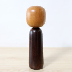 Vintage Kokeshi Doll By Tsujita Ryozo Camellia Back