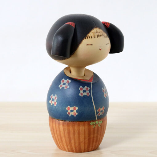 Sekiguchi Sansaku Kokeshi Doll Osage Right