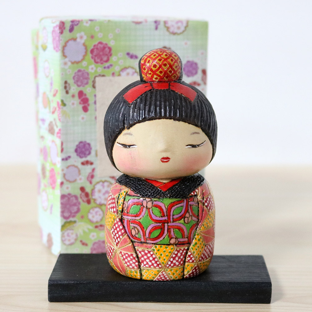 Kokeshi(こけし)- Yumi:Wir feiern eine Party KOKESHI DOLL PARTY