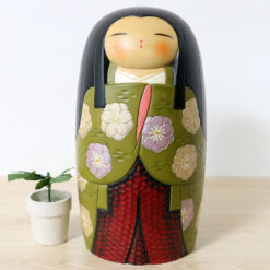 Kaoru Nozawa Japanese Vintage Kokeshi Doll Kisaragi