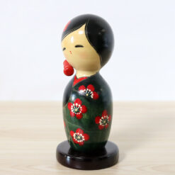 Miyashita Hajime Kokeshi Doll Hana Otome Left