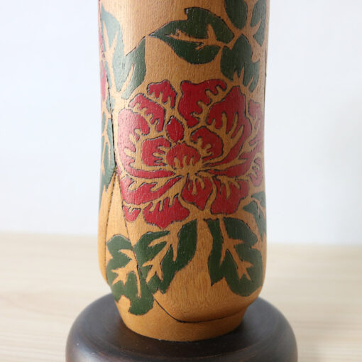 Sekiguchi Sansaku Vintage Kokeshi Peony Kimono