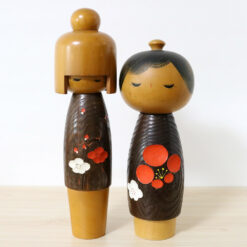Okamoto Usaburo 2 Vintage Kokeshi Dolls Set