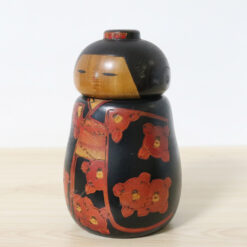 Sekiguchi Toa Vintage Kokeshi Doll Red Camellias Left