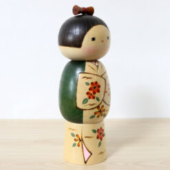 Sadao Kishi Kokeshi Doll Hanadayori Right