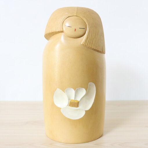 Watanabe Yuji Vintage Kokeshi Doll White Camellia