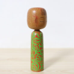 Issetsu Kuribayashi Vintage Kokeshi Doll Right