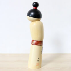 Sekiguchi Sansaku Vintage Japanese Kokeshi Doll Rain Back