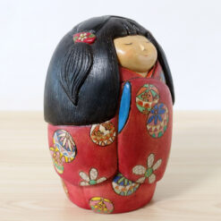 Shirahama Kumiko Creative Kokeshi Doll Omoi Right