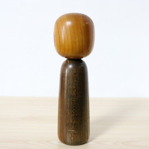 Tsujita Ryozo Vintage Japanese Kokeshi Doll Camellia Back