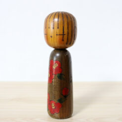 Tsujita Ryozo Vintage Japanese Kokeshi Doll Camellia Left