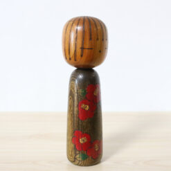 Tsujita Ryozo Vintage Japanese Kokeshi Doll Camellia Right