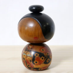 Kano Chiyomatsu Vintage Kokeshi Kabi Left