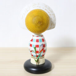 Oki Izumi Creative Kokeshi Omoide Primavera Back