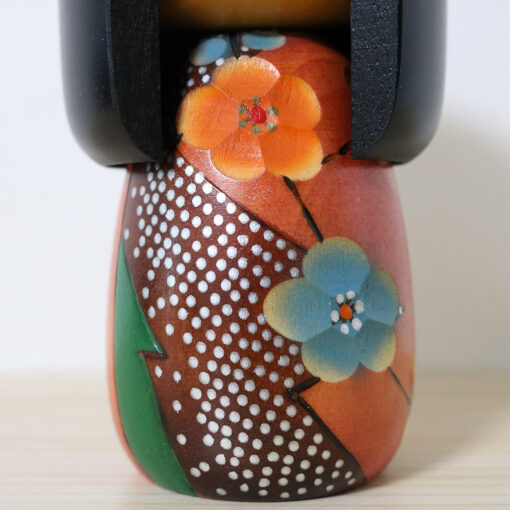 Ishimura Kokeshi Doll Haru No Otozure Kimono