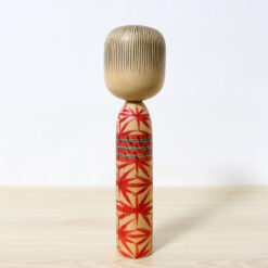 Oizumi Masa Kokeshi Doll Gentle Breeze Back