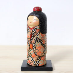 Ichiko Yahagi Creative Kokeshi Doll Saya Left