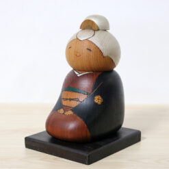 Sekiguchi Sansaku Vintage Kokeshi Doll Grandma Left