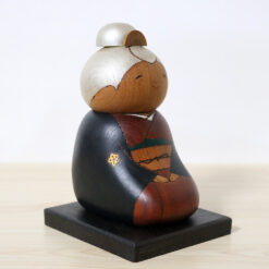 Sekiguchi Sansaku Vintage Kokeshi Doll Grandma Right