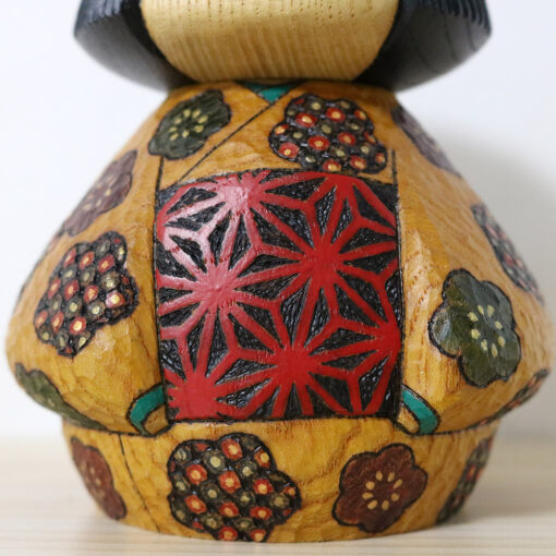 Watanabe Kunihiko Creative Kokeshi Doll Girl Kimono