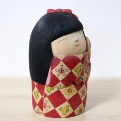 Yuko Yamazaki Creative Kokeshi Doll Itoshigo Right