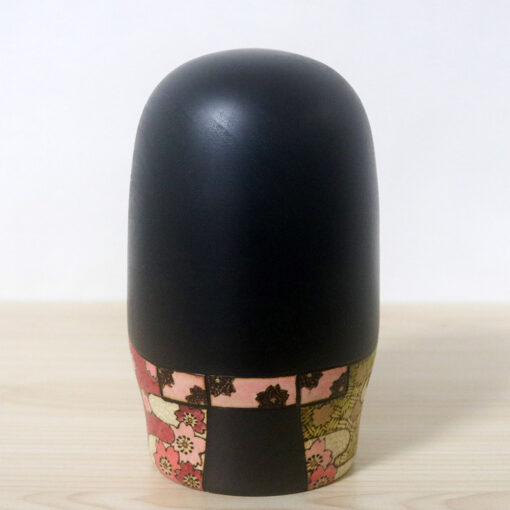 Fumio Tomidokoro Creative Kokeshi Doll Sakura Flowers Back