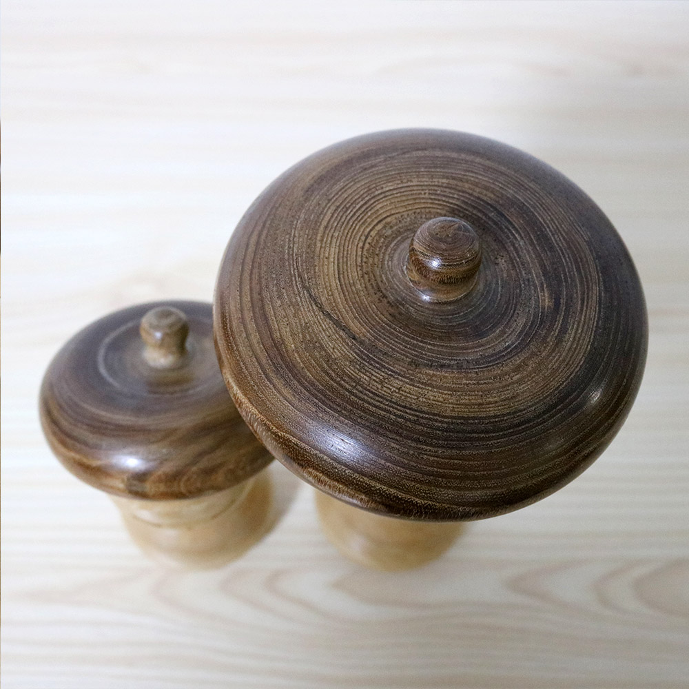 hideo-ishihara-vintage-kokeshi-dolls-boshi-no-akachan-top Hideo Ishihara Vintage Kokeshi Dolls Boshi No Akachan Top