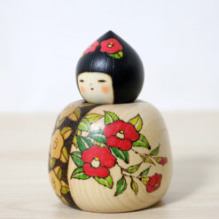 Fumio Tomidokoro Kokeshi Doll Hizashi Left