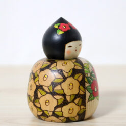 Fumio Tomidokoro Kokeshi Doll Hizashi Right