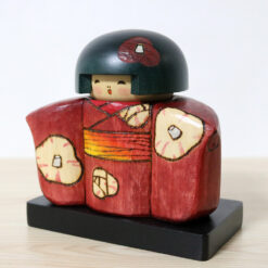 Sekiguchi Sansaku Vintage Kokeshi Doll Sazanka Red Left