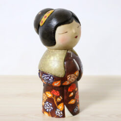 Chiyomi Horiuchi Kokeshi Odekake Right