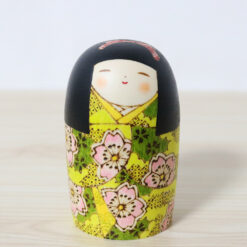 Fumio Tomidokoro Kokeshi Doll Sakura Wind Front