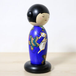 Oki Yasunobu Creative Kokeshi Doll Tomodachi Blue Right