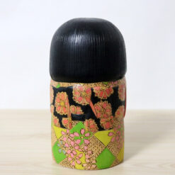 Yamazaki Yuko Kokeshi Doll Sakurasakura Back