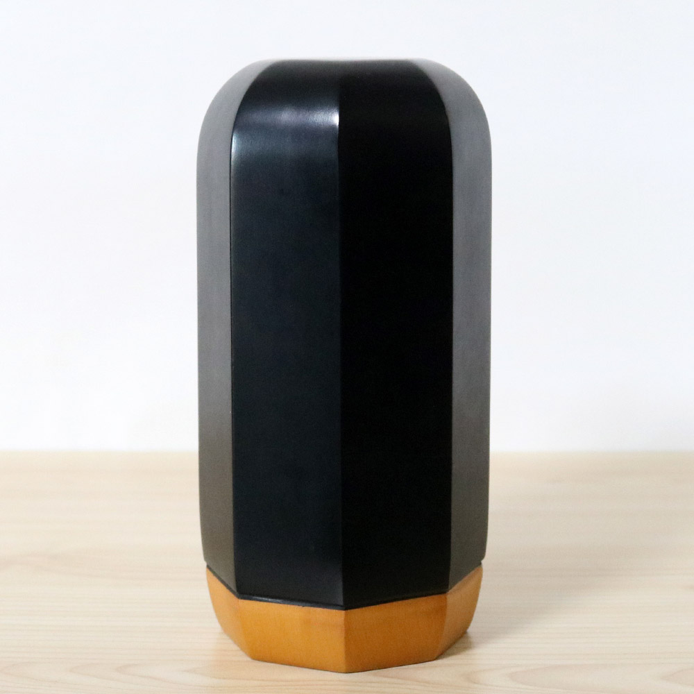 Yoshino Ikkyo Vintage Kokeshi Doll Back