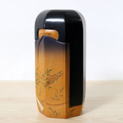 Yoshino Ikkyo Vintage Kokeshi Doll Left