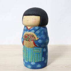 Yuko Yamazaki Koekshi Doll Akaimi Left