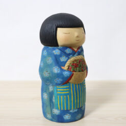 Yuko Yamazaki Koekshi Doll Akaimi Right