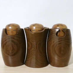 Miyajima Muhitsu Kokeshi Doll Set Quiet Thoughts Front