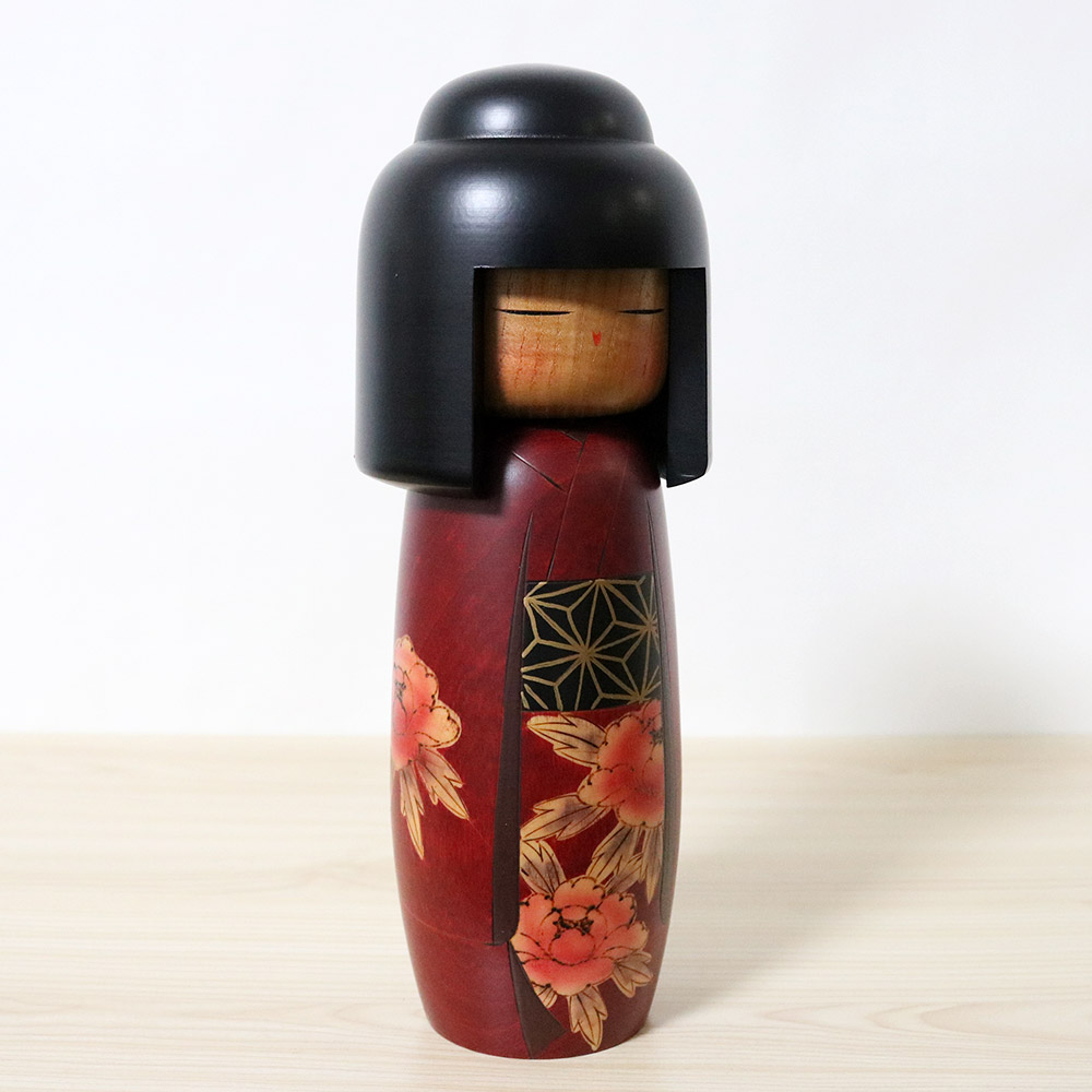 Sato Suigai Vintage Kokeshi Haregi Right