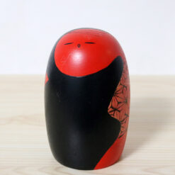 Yushi Kawase Kokeshi Doll Red And Black Front