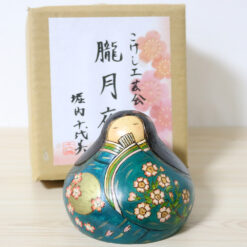 Chiyomi Horiuchi Creative Kokeshi Oborozukiyo