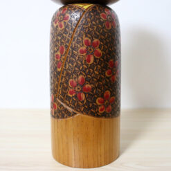 Kano Chiyomatsu Vintage Kokeshi Omoi Kimono Red